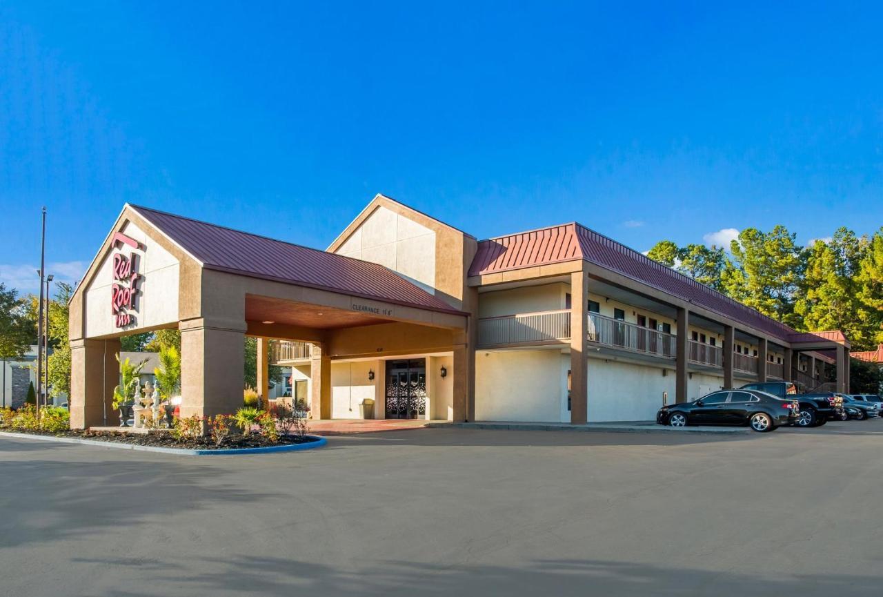 Red Roof Inn Тупело Екстериор снимка