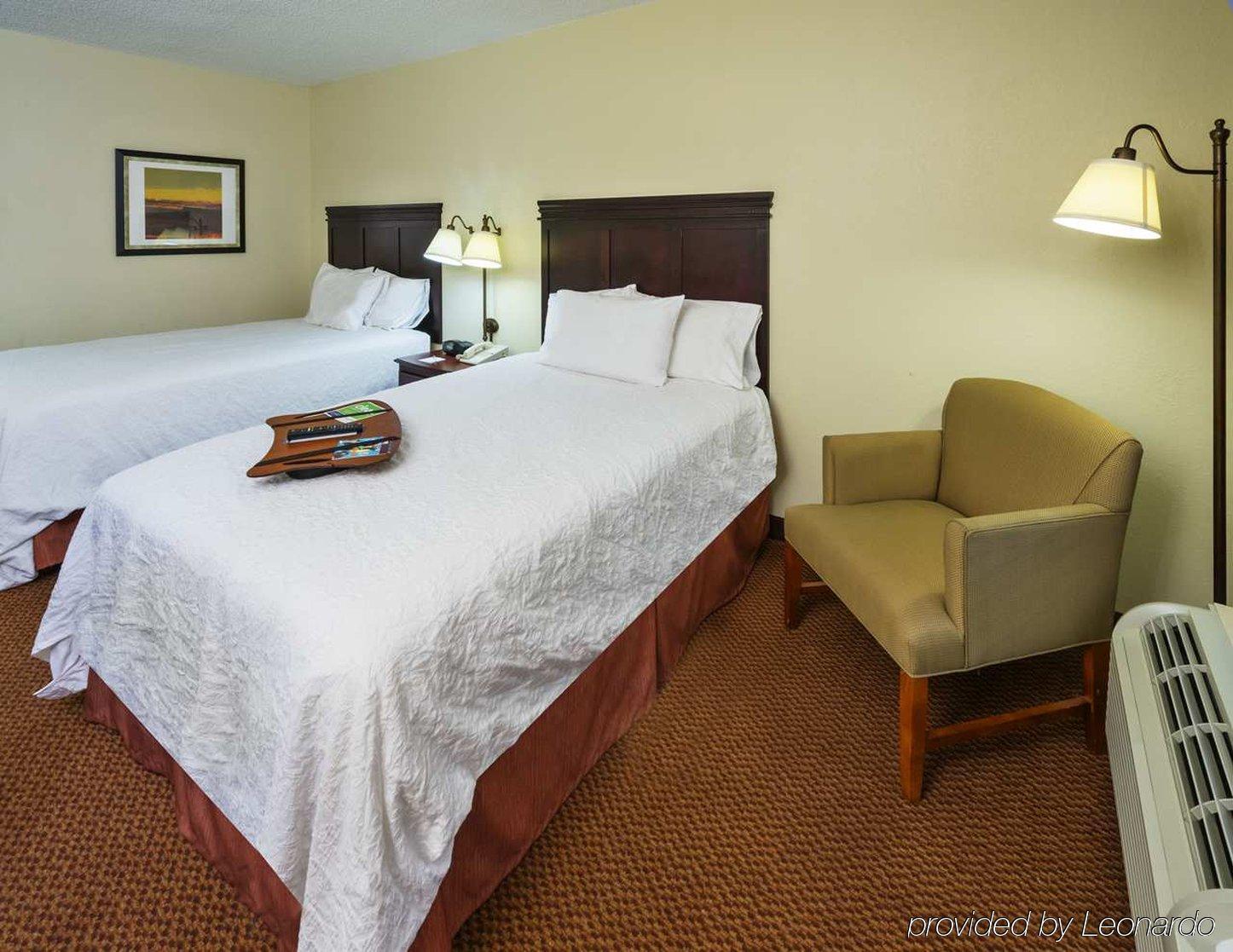 Red Roof Inn Тупело Стая снимка